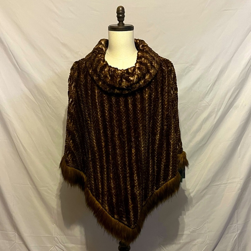 Adrienne Landau NWT Brown Faux Fur Poncho Satin Lining Sz L